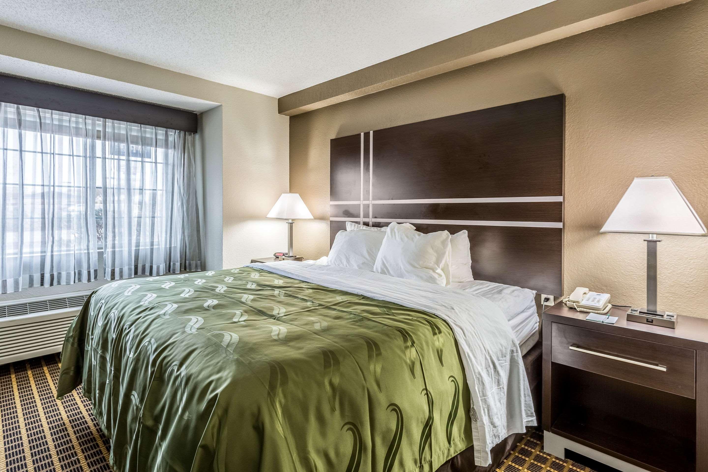 Quality Inn & Suites West El Paso I-10 Extérieur photo