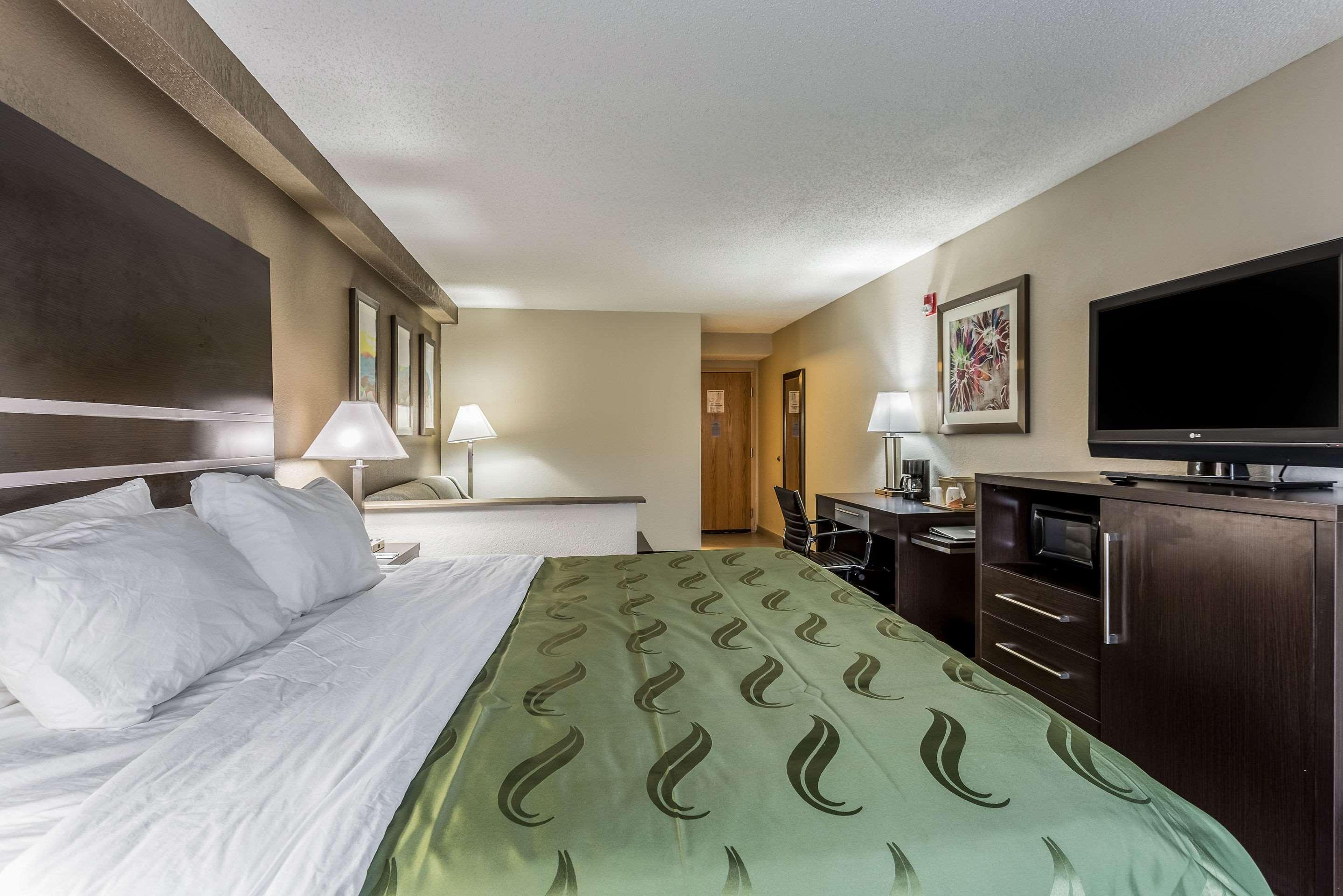 Quality Inn & Suites West El Paso I-10 Extérieur photo