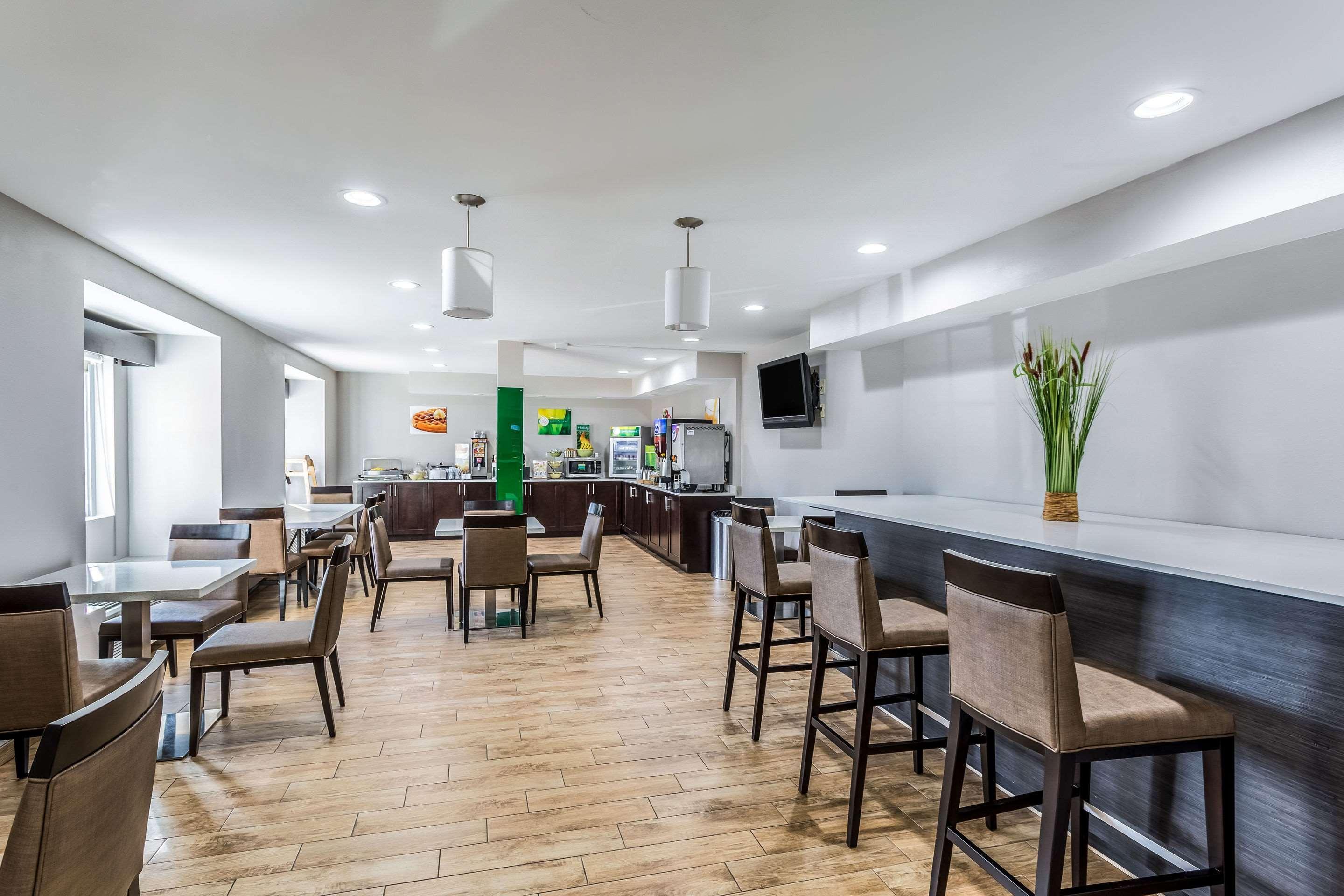 Quality Inn & Suites West El Paso I-10 Extérieur photo