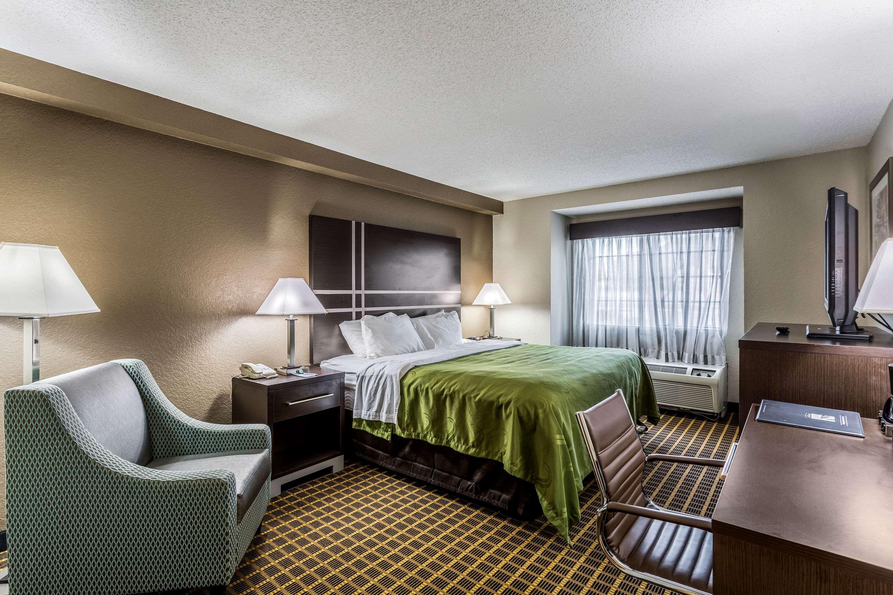 Quality Inn & Suites West El Paso I-10 Extérieur photo