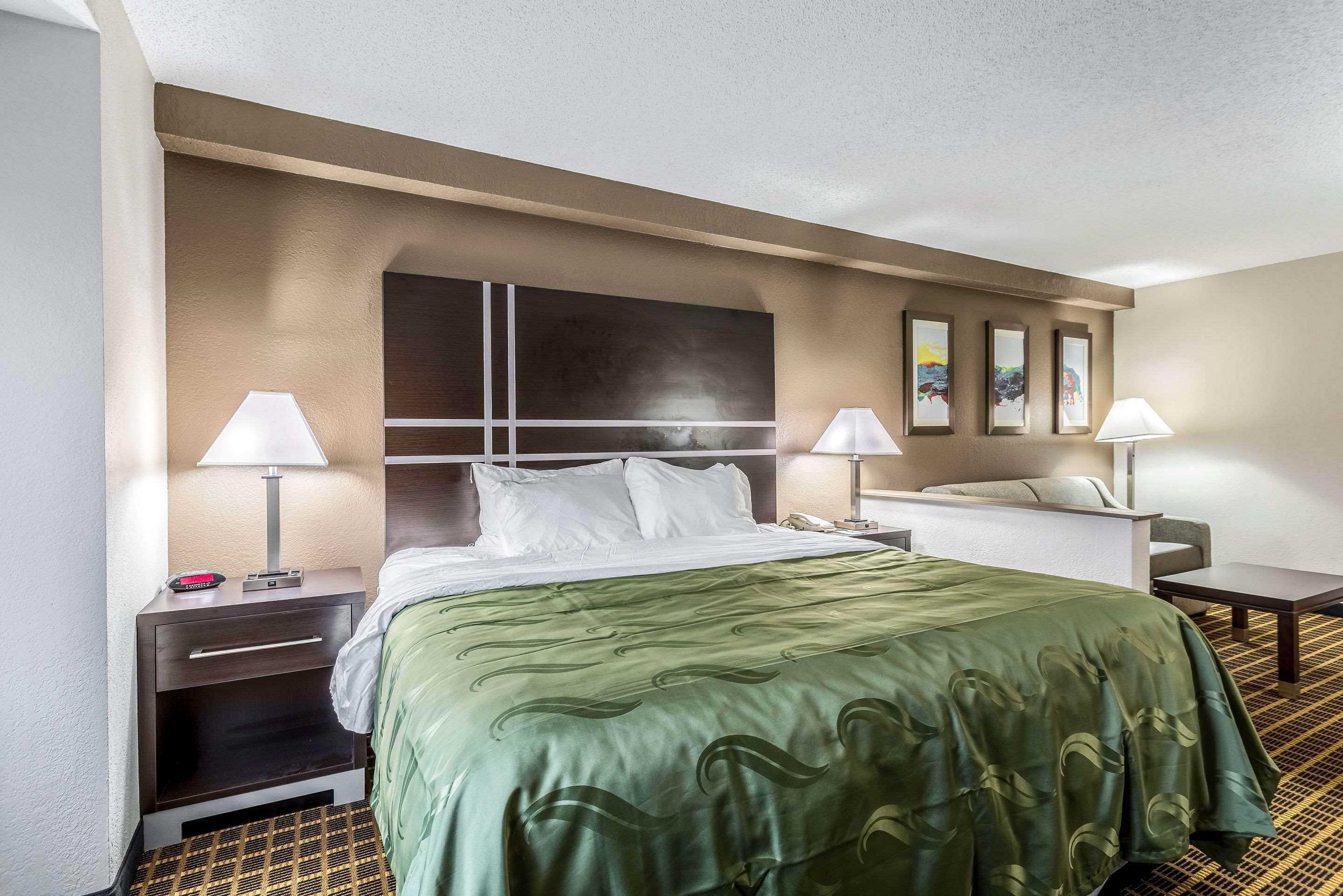 Quality Inn & Suites West El Paso I-10 Extérieur photo