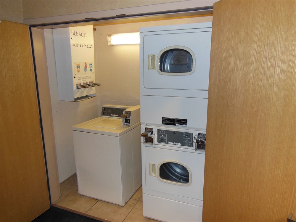 Quality Inn & Suites West El Paso I-10 Extérieur photo